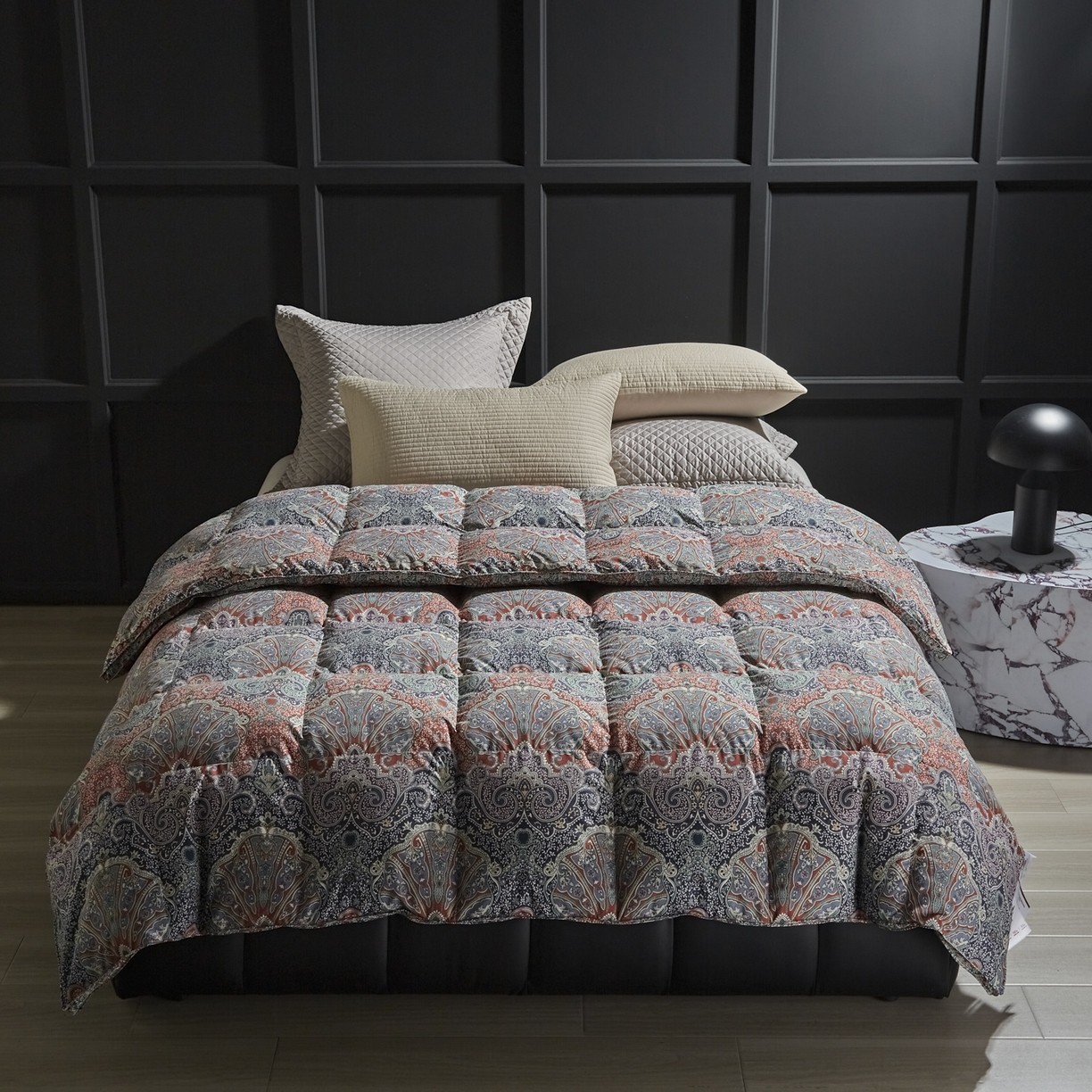 91家纺网 家纺一手货源 找家纺 （总）暖羽屋羽绒馆 2025新款印花鹅绒丝被芯 白鹅绒羽毛被子 双人加厚冬被 春秋被子2米