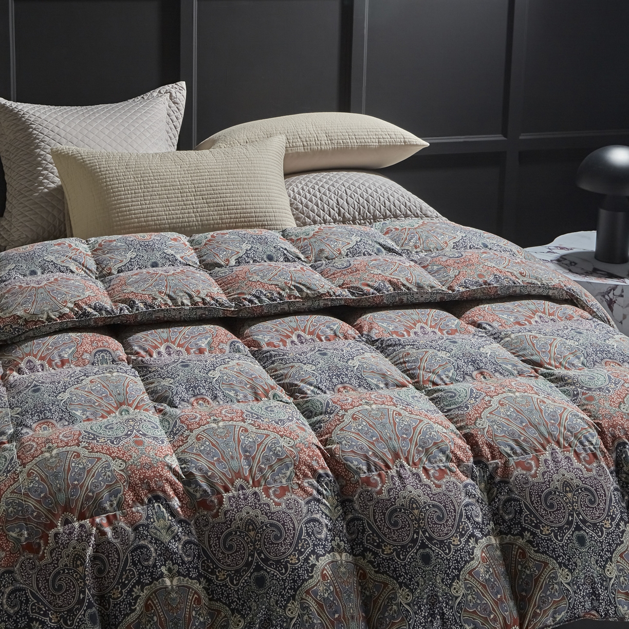 91家纺网 家纺一手货源 找家纺 （总）暖羽屋羽绒馆 2025新款印花鹅绒丝被芯 白鹅绒羽毛被子 双人加厚冬被 春秋被子2米