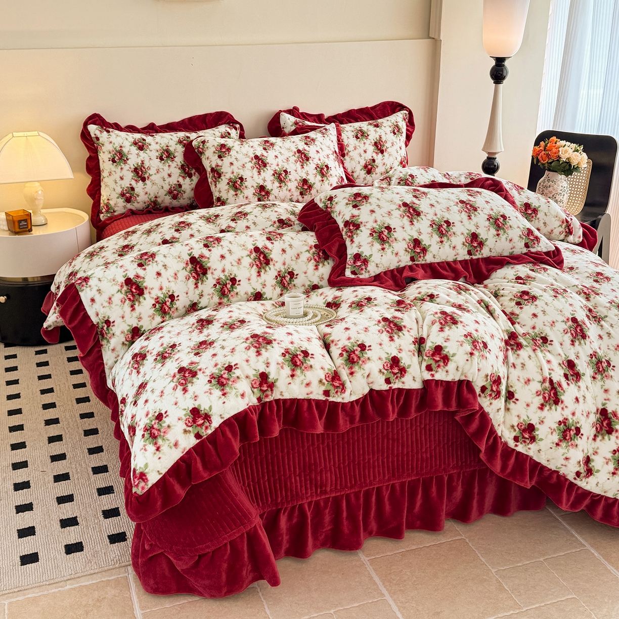 91家纺网 家纺一手货源 找家纺 慕晨 2025新款花边牛奶绒床盖四件套 梨花洛