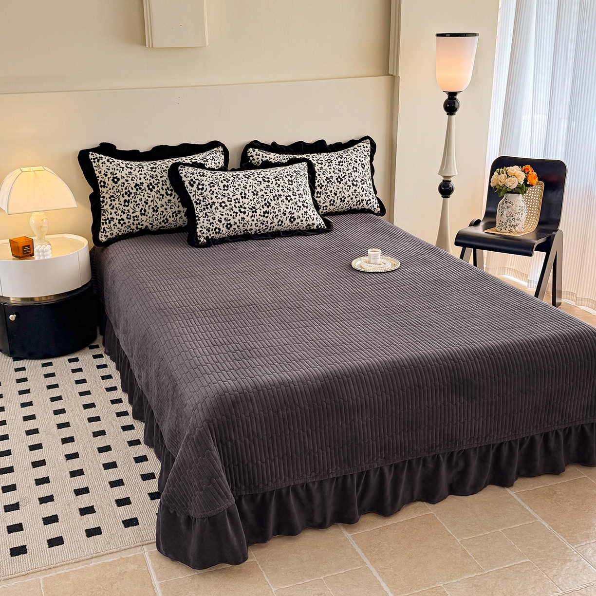 91家纺网 家纺一手货源 找家纺 慕晨 2025新款花边牛奶绒床盖四件套 暗香