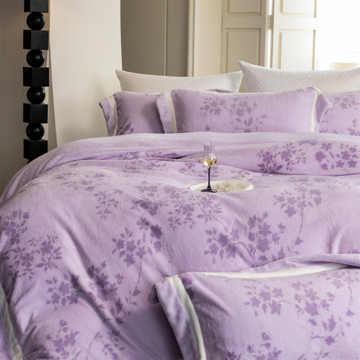 91家纺网 家纺一手货源 找家纺 馨蕊 2025新款秋冬轻奢煦暖绒雕花绒系列四件套-绒澜韵 【券后控价318/338】 绒澜韵-婉若紫