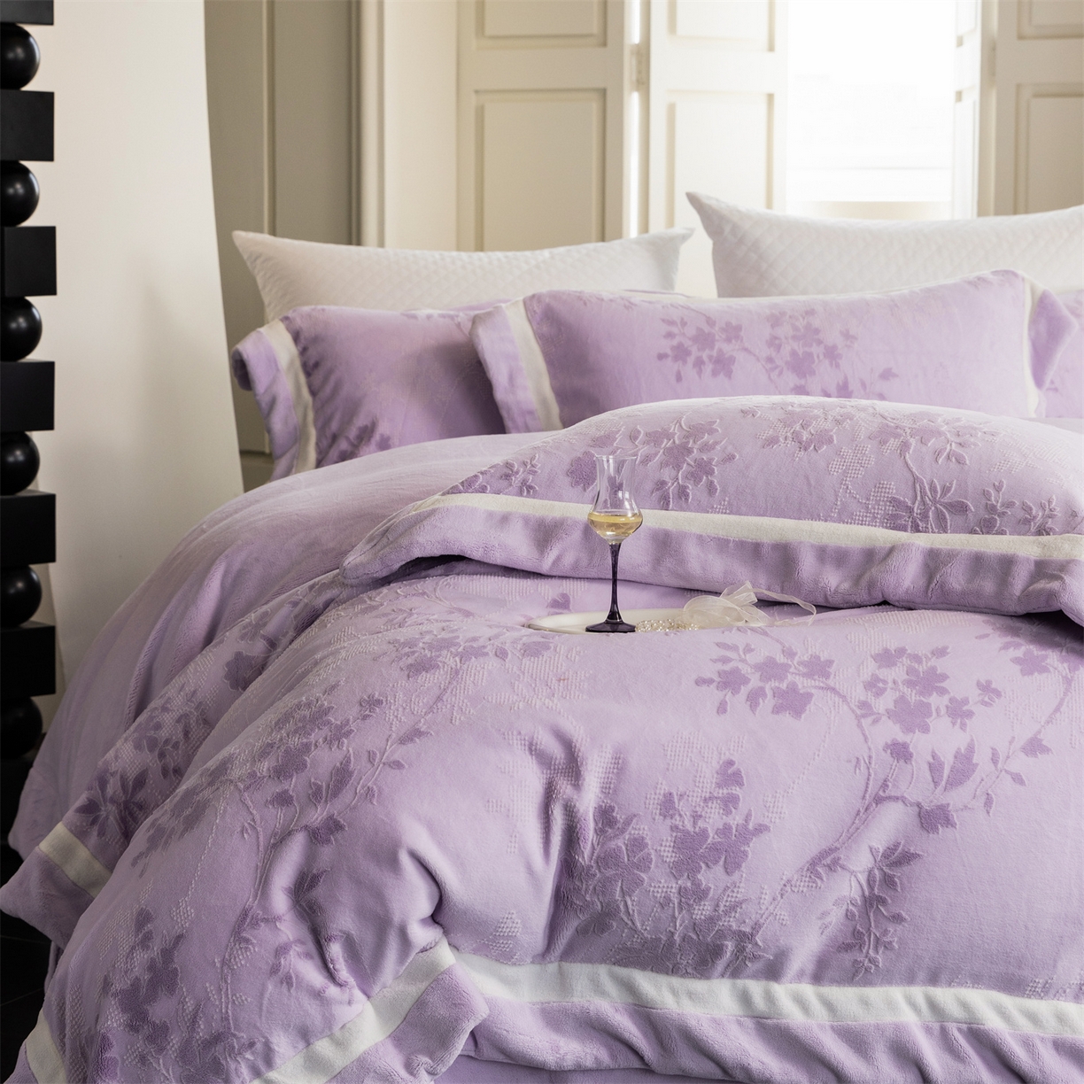 91家纺网 家纺一手货源 找家纺 馨蕊 2025新款秋冬轻奢煦暖绒雕花绒系列四件套-绒澜韵 【券后控价318/338】 绒澜韵-婉若紫