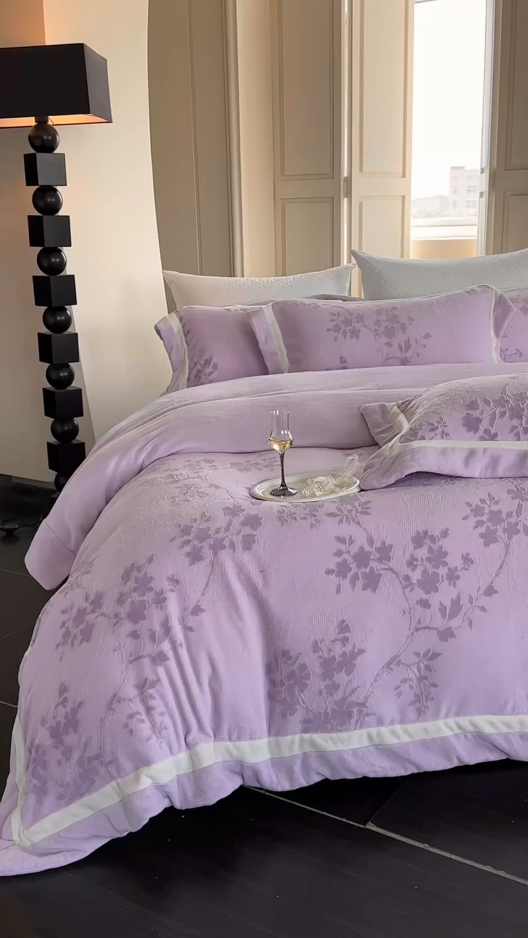 91家纺网 家纺一手货源 找家纺 馨蕊 2025新款秋冬轻奢煦暖绒雕花绒系列四件套-绒澜韵 【券后控价318/338】 绒澜韵-婉若紫