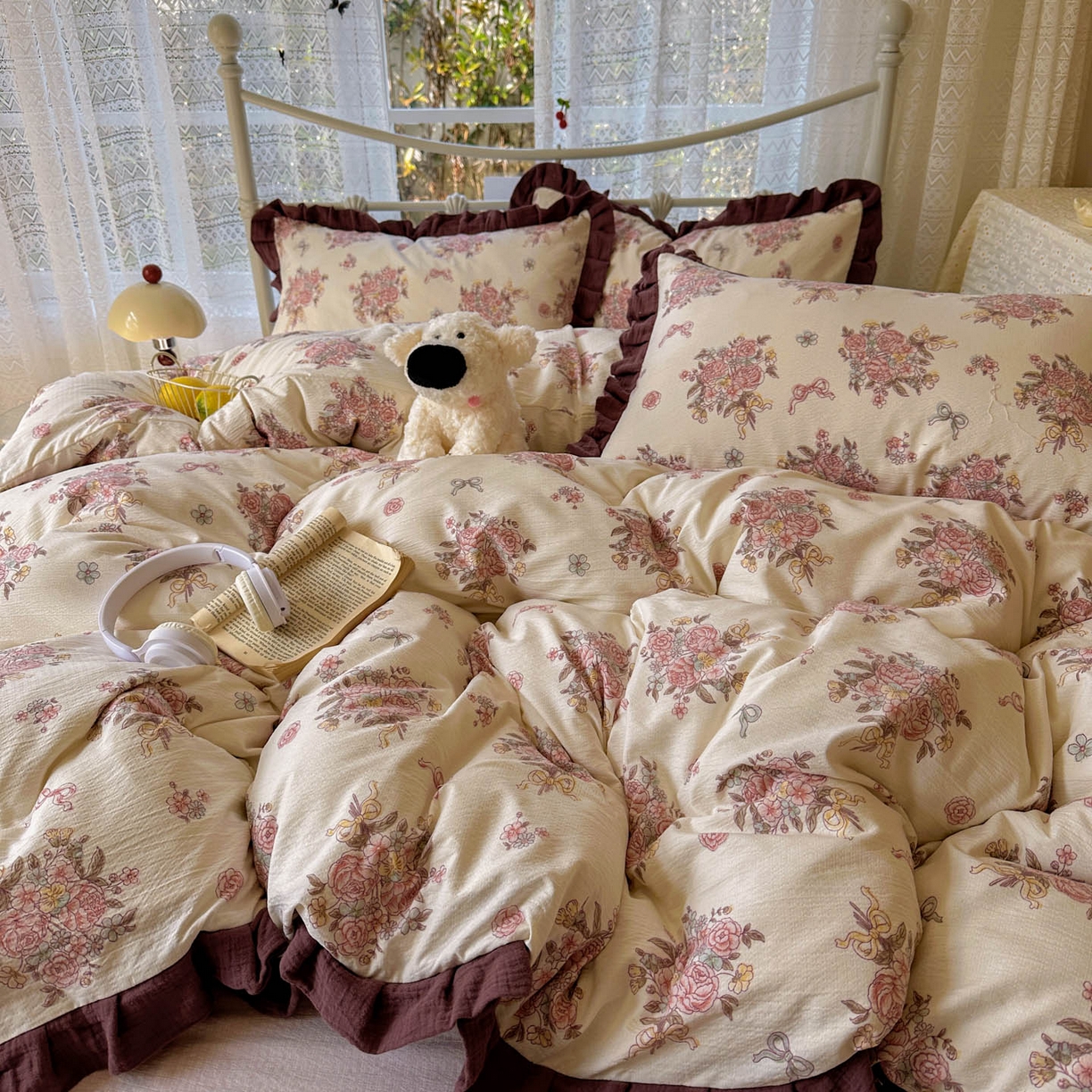 91家纺网 家纺一手货源 找家纺 颜选 2025新款全棉双层纱花边面料木棉四件套 淡雅花笺-全棉花边双层纱