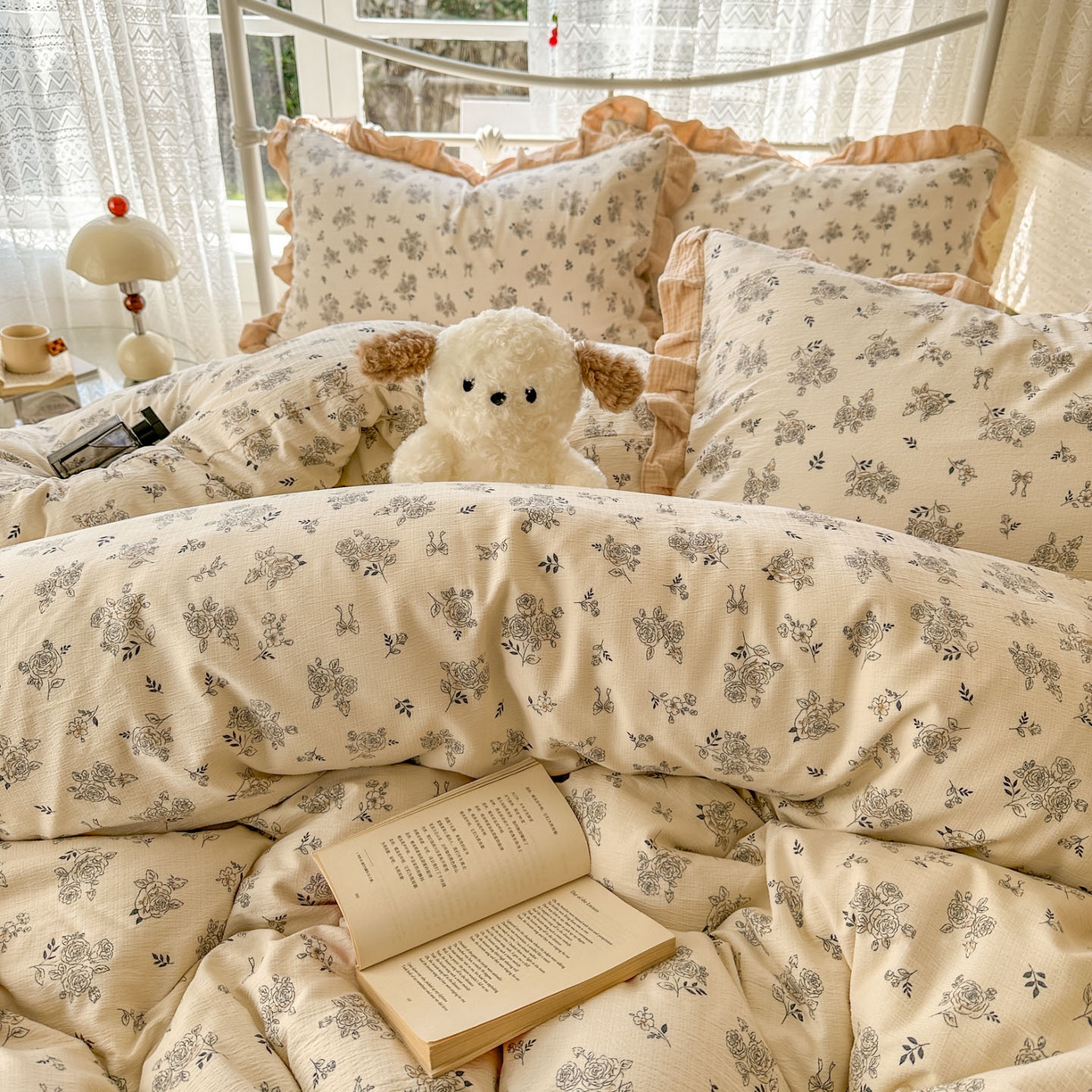 91家纺网 家纺一手货源 找家纺 颜选 2025新款全棉双层纱花边面料木棉四件套 素笺花语-全棉花边双层纱