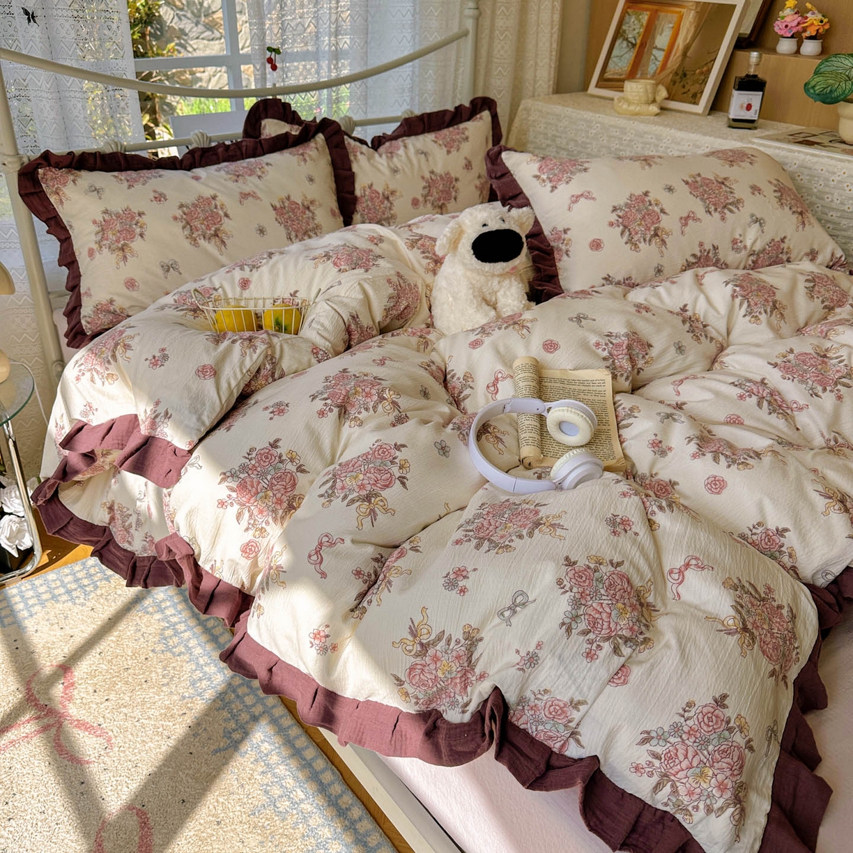 91家纺网 家纺一手货源 找家纺 颜选 2025新款全棉双层纱花边面料木棉四件套 淡雅花笺-全棉花边双层纱