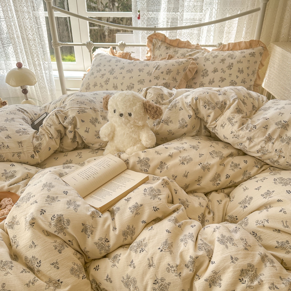 91家纺网 家纺一手货源 找家纺 颜选 2025新款全棉双层纱花边面料木棉四件套 素笺花语-全棉花边双层纱