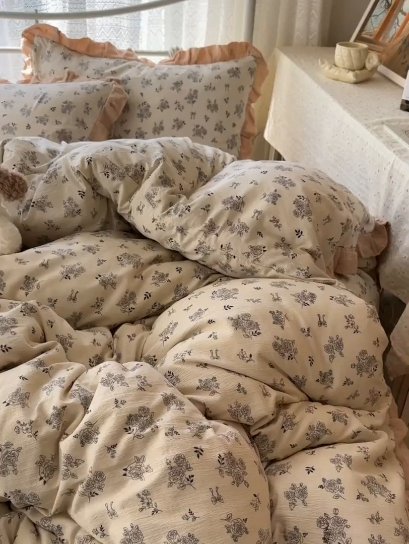 91家纺网 家纺一手货源 找家纺 颜选 2025新款全棉双层纱花边面料木棉四件套 夏铭-全棉花边双层纱