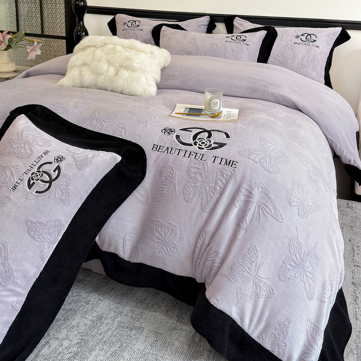 91家纺网 家纺一手货源 找家纺 优眠坊 2025新款雕花牛奶绒绣花四件套 蝴蝶-紫