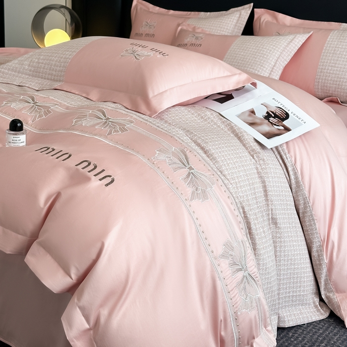 91家纺网 家纺一手货源 找家纺 （总）优眠坊 2025新款全棉肌理纹绣花四件套-雅菲系列