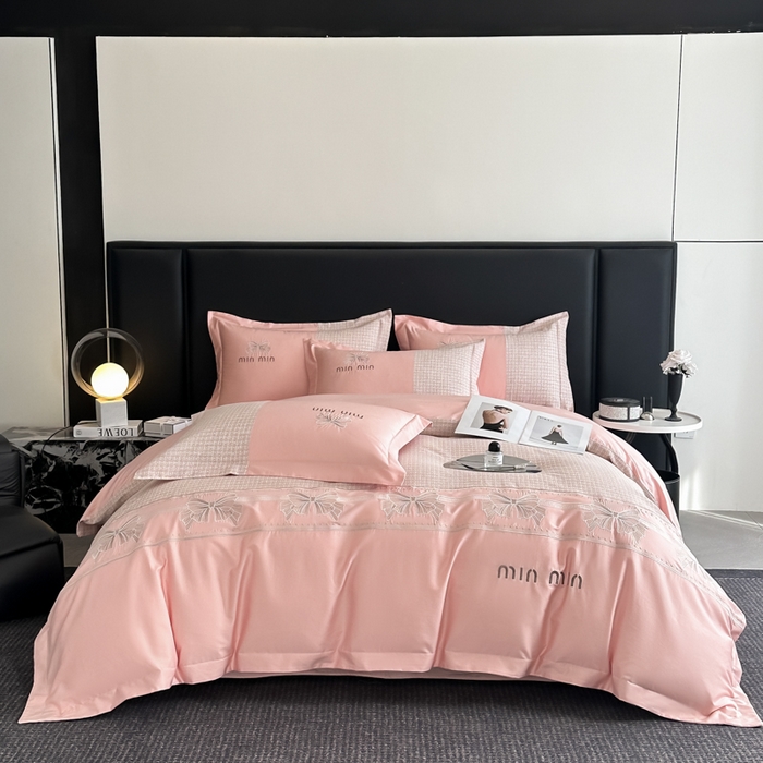 91家纺网 家纺一手货源 找家纺 优眠坊 2025新款全棉肌理纹绣花四件套-雅菲系列 雅菲-粉