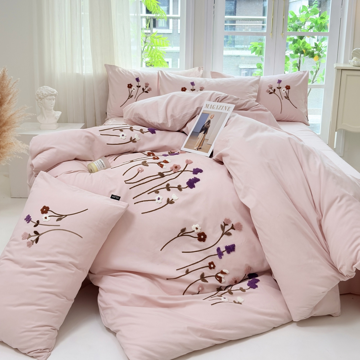 91家纺网 家纺一手货源 找家纺 （总）未来家居 2025新款秋冬全棉加厚磨毛纯色毛巾绣花款工艺四件套