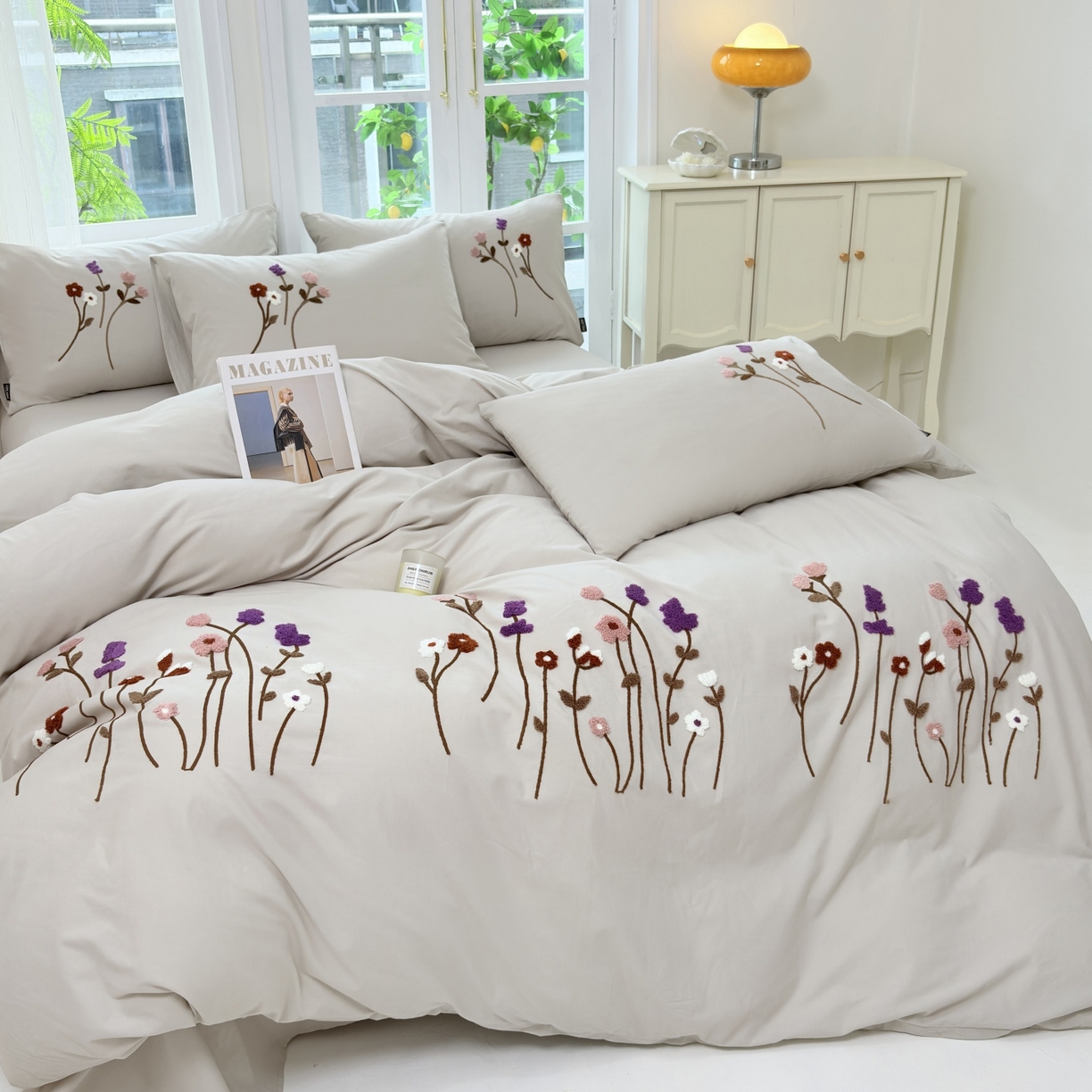 91家纺网 家纺一手货源 找家纺 未来家居 2025新款秋冬全棉加厚磨毛纯色毛巾绣花款工艺四件套 薰衣草-绿