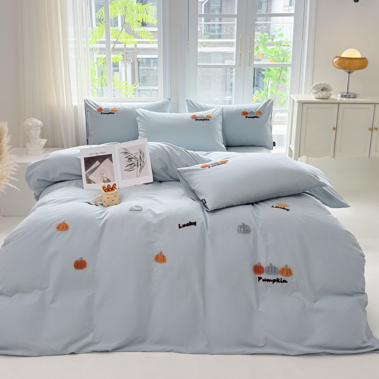 未来家居 2025新款秋冬全棉加厚磨毛纯色毛巾绣花款工艺四件套 南瓜派-蓝