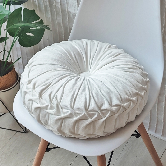 91家纺网 家纺一手货源 找家纺 （总）李帅家居 2025新款车轮抱枕轮胎褶皱抱枕椅垫靠垫创意毛绒南瓜垫子