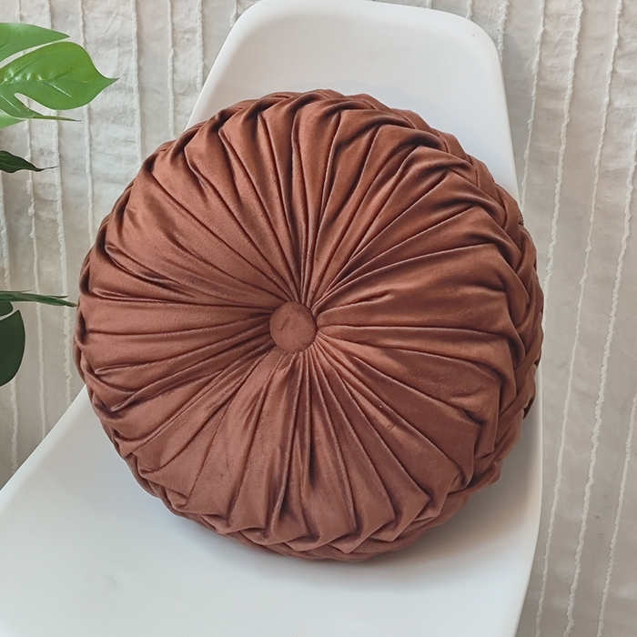 91家纺网 家纺一手货源 找家纺 （总）李帅家居 2025新款车轮抱枕轮胎褶皱抱枕椅垫靠垫创意毛绒南瓜垫子