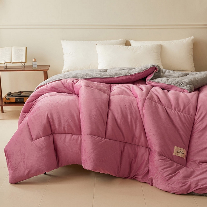 91家纺网 家纺一手货源 找家纺 （总）雅颂缘2025新款外贸跨境牛奶绒冬被羊羔绒冬被被子被芯春秋被