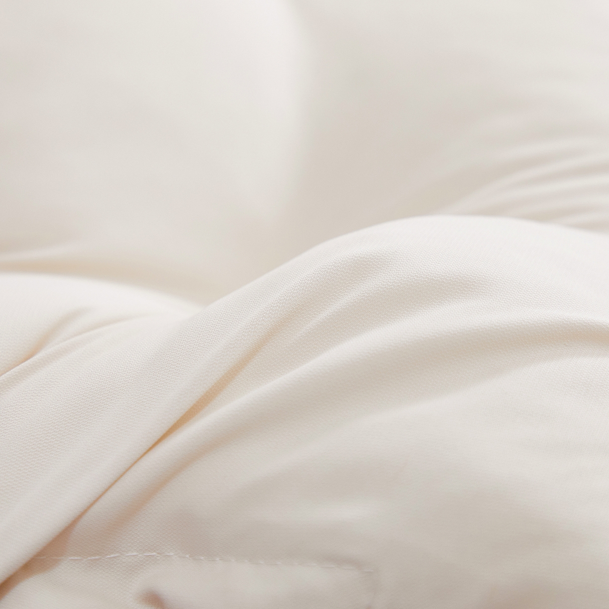 91家纺网 家纺一手货源 找家纺 （总）珍贝家纺 2025新款舒适贴布绣棉花枕枕头枕芯