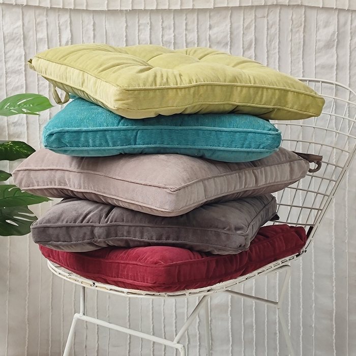 91家纺网 家纺一手货源 找家纺 （总）李帅家居 2025新款灯芯绒立体绑带坐垫加厚立体毛绒垫子