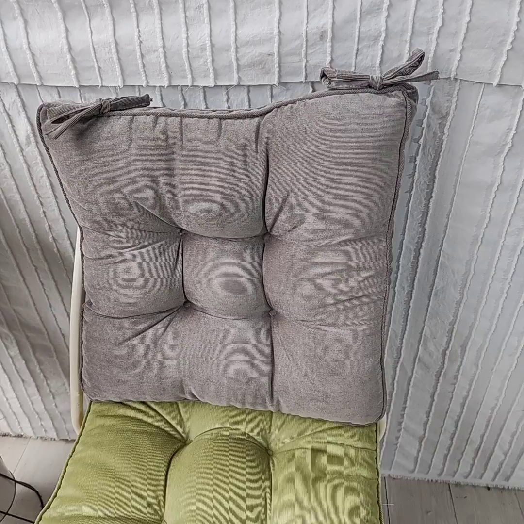 91家纺网 家纺一手货源 找家纺 （总）李帅家居 2025新款灯芯绒立体绑带坐垫加厚立体毛绒垫子