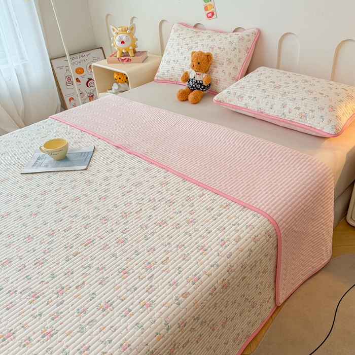 91家纺网 家纺一手货源 找家纺 （总）雅萱家纺 2025新款棉加绒全棉填充双面可用多功能印花床盖