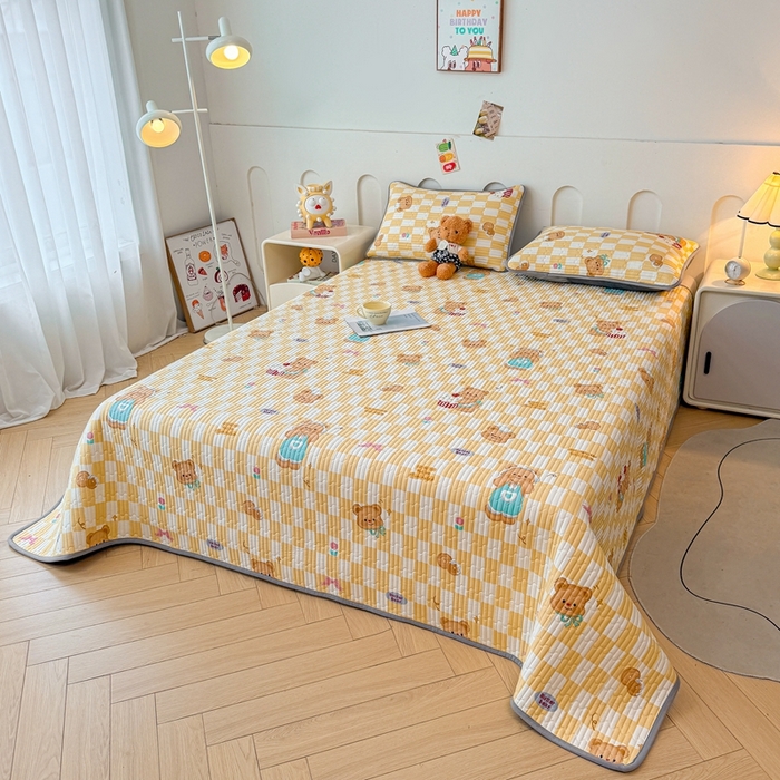 91家纺网 家纺一手货源 找家纺 雅萱家纺 2025新款棉加绒全棉填充双面可用多功能印花床盖 棉加绒棉花床盖-黄油曲奇