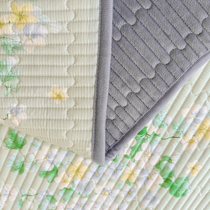 91家纺网 家纺一手货源 找家纺 雅萱家纺 2025新款棉加绒全棉填充双面可用多功能印花床盖 棉加绒棉花床盖-花漫盈香