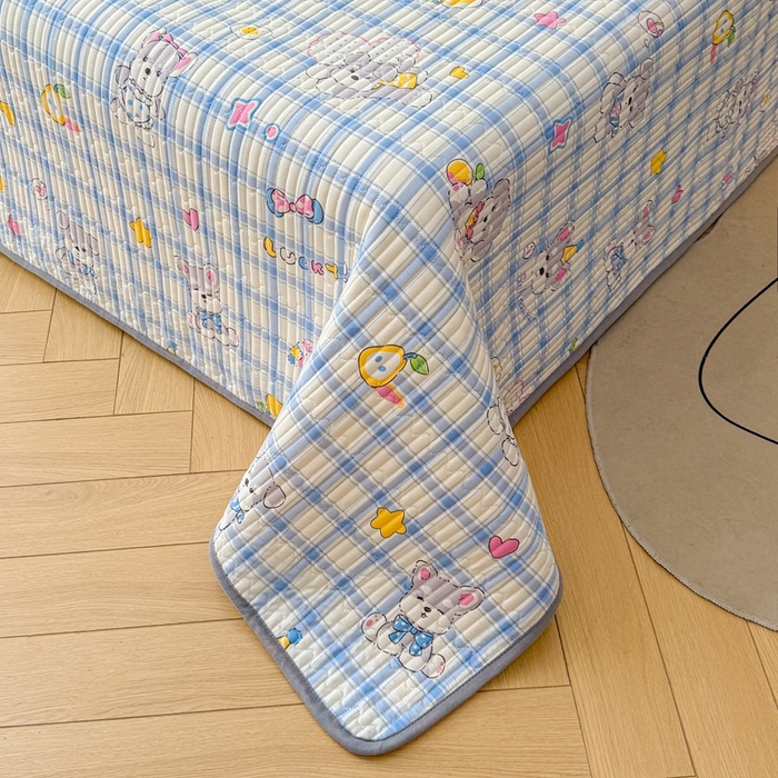 91家纺网 家纺一手货源 找家纺 雅萱家纺 2025新款棉加绒全棉填充双面可用多功能印花床盖 棉加绒棉花床盖-萌汪彩星