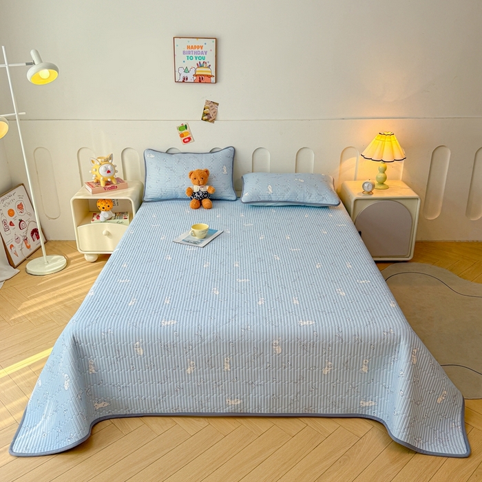 91家纺网 家纺一手货源 找家纺 雅萱家纺 2025新款棉加绒全棉填充双面可用多功能印花床盖 棉加绒棉花床盖-晴天小兔