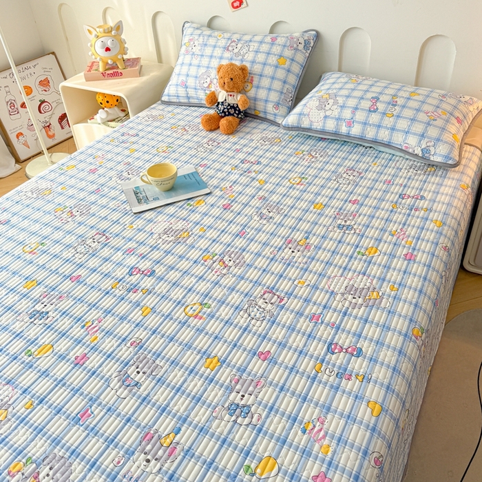 91家纺网 家纺一手货源 找家纺 雅萱家纺 2025新款棉加绒全棉填充双面可用多功能印花床盖 棉加绒棉花床盖-萌汪彩星