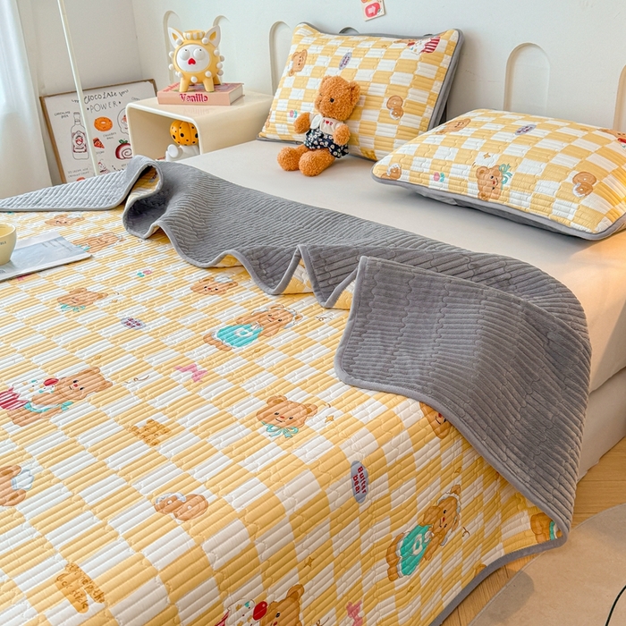 91家纺网 家纺一手货源 找家纺 雅萱家纺 2025新款棉加绒全棉填充双面可用多功能印花床盖 棉加绒棉花床盖-黄油曲奇