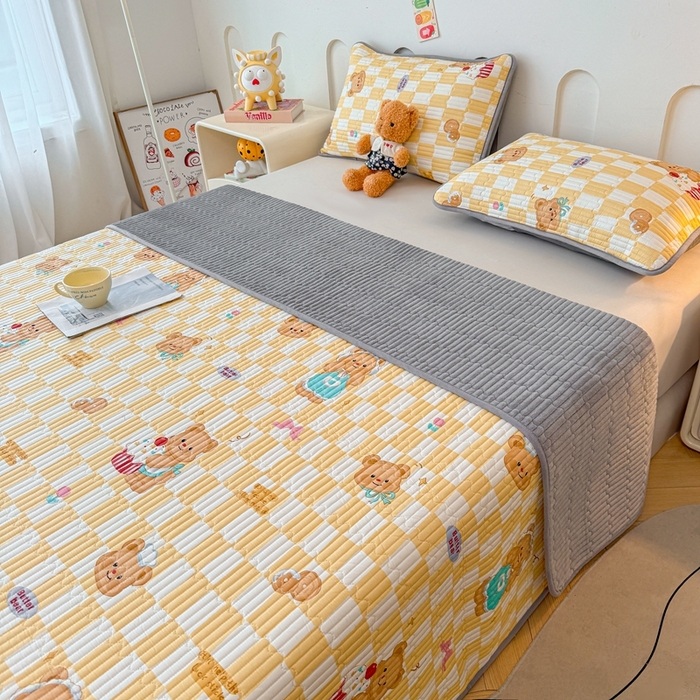 91家纺网 家纺一手货源 找家纺 雅萱家纺 2025新款棉加绒全棉填充双面可用多功能印花床盖 棉加绒棉花床盖-黄油曲奇