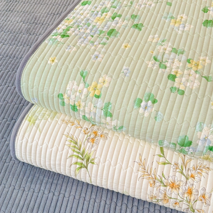 91家纺网 家纺一手货源 找家纺 雅萱家纺 2025新款棉加绒全棉填充双面可用多功能印花床盖 组合图仅供展示