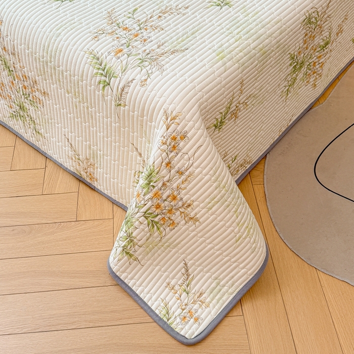 91家纺网 家纺一手货源 找家纺 雅萱家纺 2025新款棉加绒全棉填充双面可用多功能印花床盖 棉加绒棉花床盖-仙草