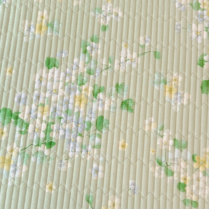 91家纺网 家纺一手货源 找家纺 雅萱家纺 2025新款棉加绒全棉填充双面可用多功能印花床盖 棉加绒棉花床盖-花漫盈香