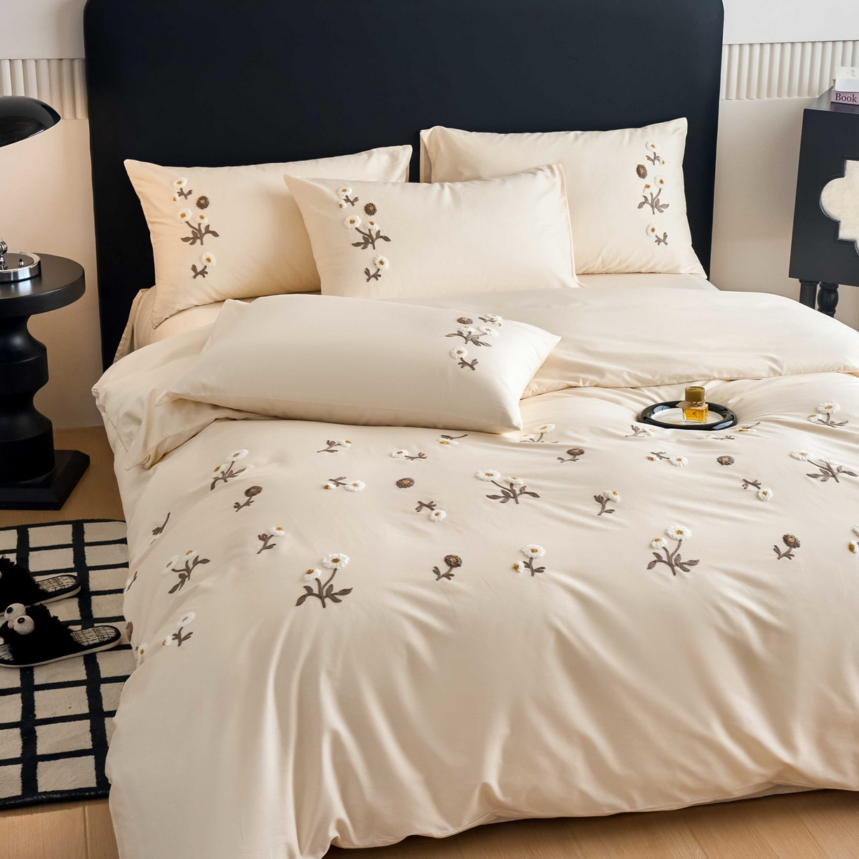 91家纺网 家纺一手货源 找家纺 悦然毛巾被 2025新款全棉纯棉斜纹毛巾绣四件套 花样年华奶白