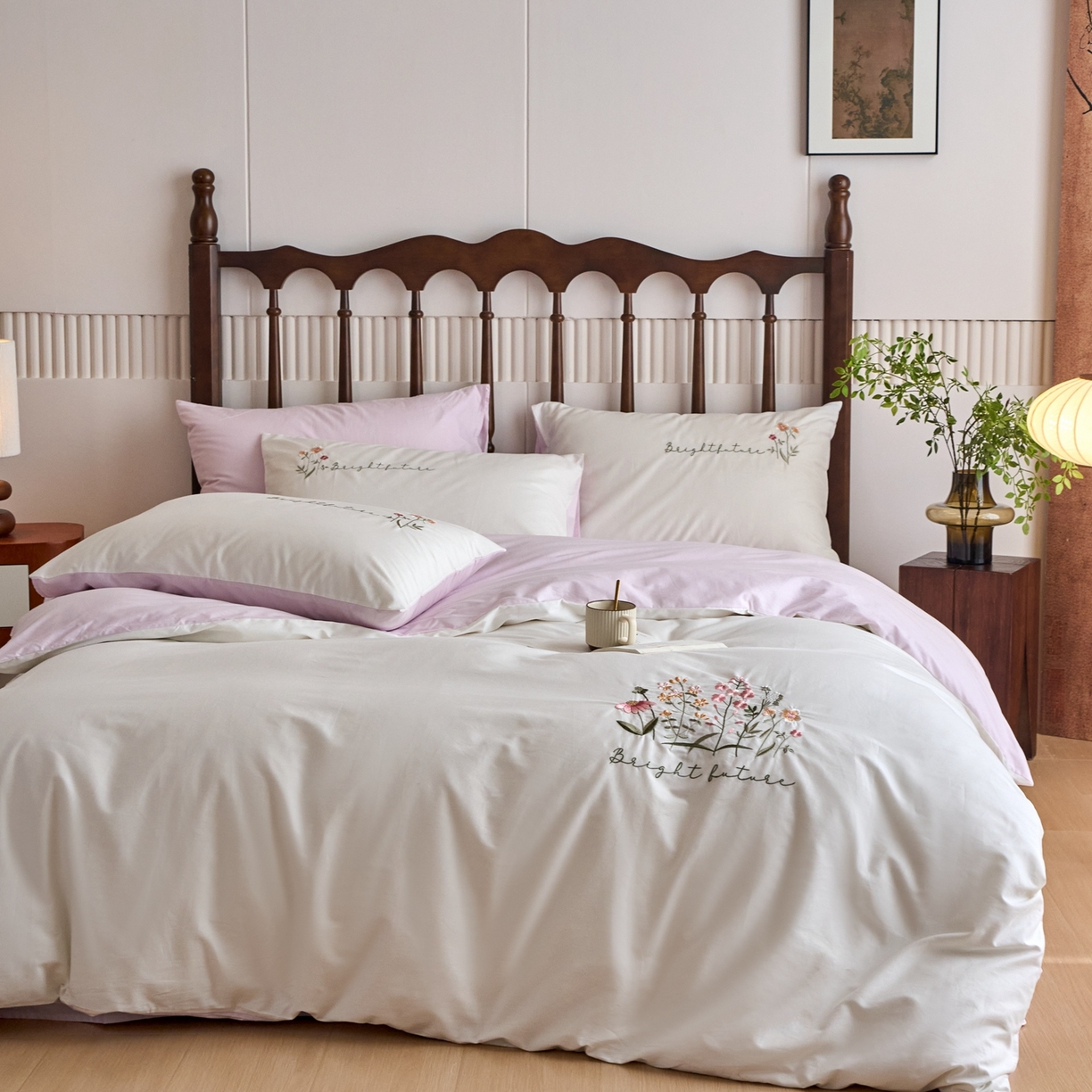 91家纺网 家纺一手货源 找家纺 悦然毛巾被 2025新款全棉纯棉斜纹毛巾绣四件套 花语情怀白+紫