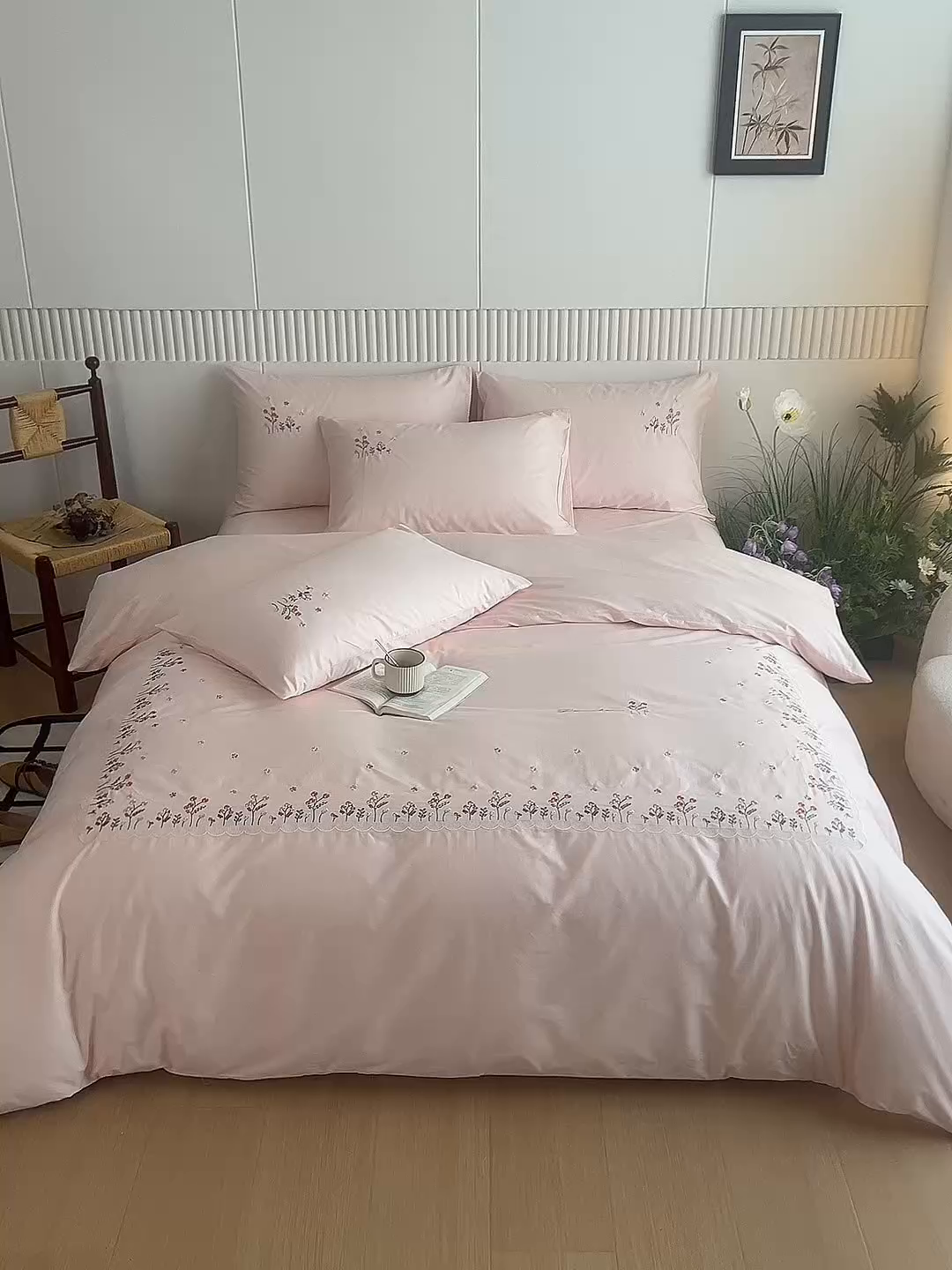 91家纺网 家纺一手货源 找家纺 悦然毛巾被 2025新款全棉纯棉斜纹毛巾绣四件套 春色满园粉色