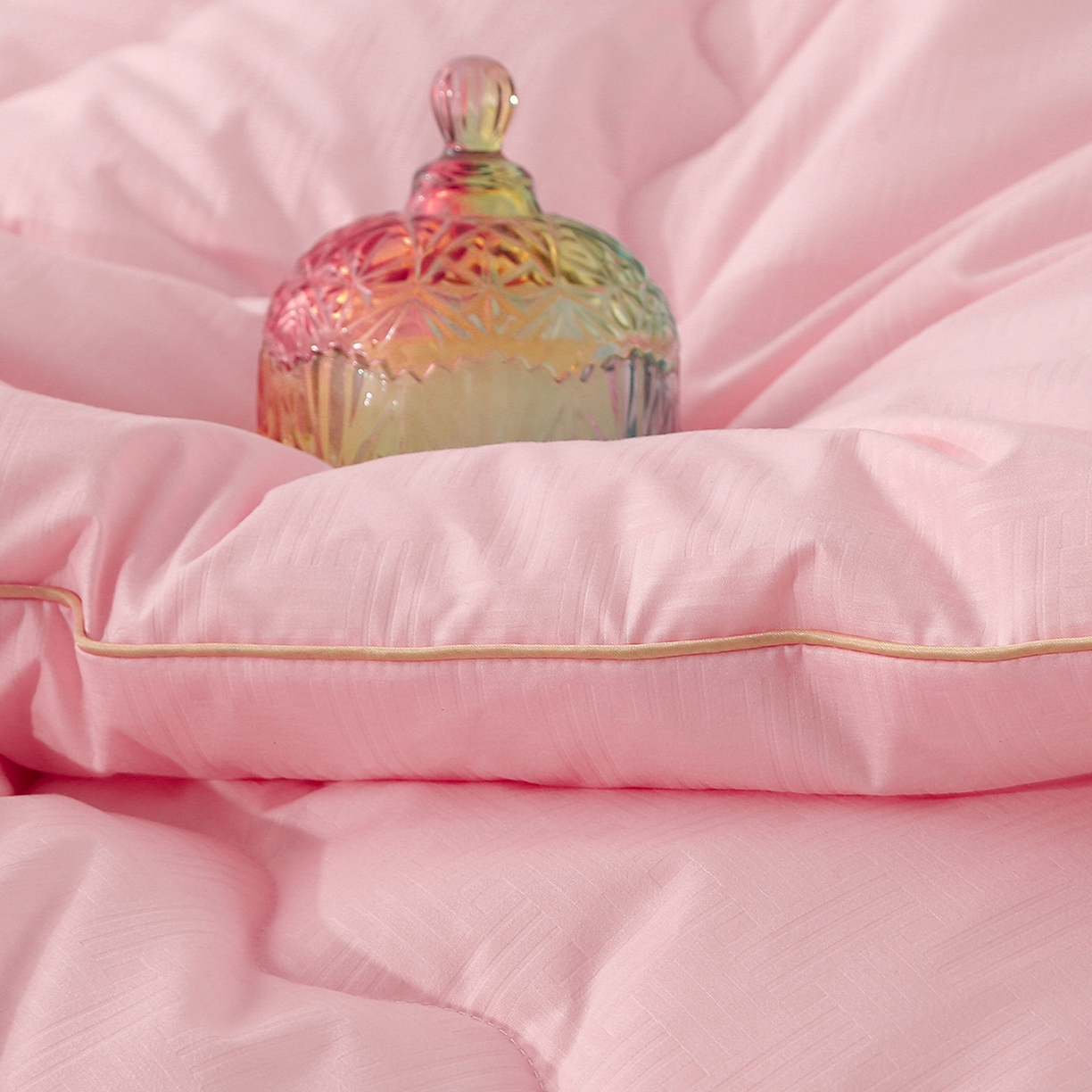 91家纺网 家纺一手货源 找家纺 （总）金泰莱 2025新款A类针织澳洲进口压花羊毛被被子被芯