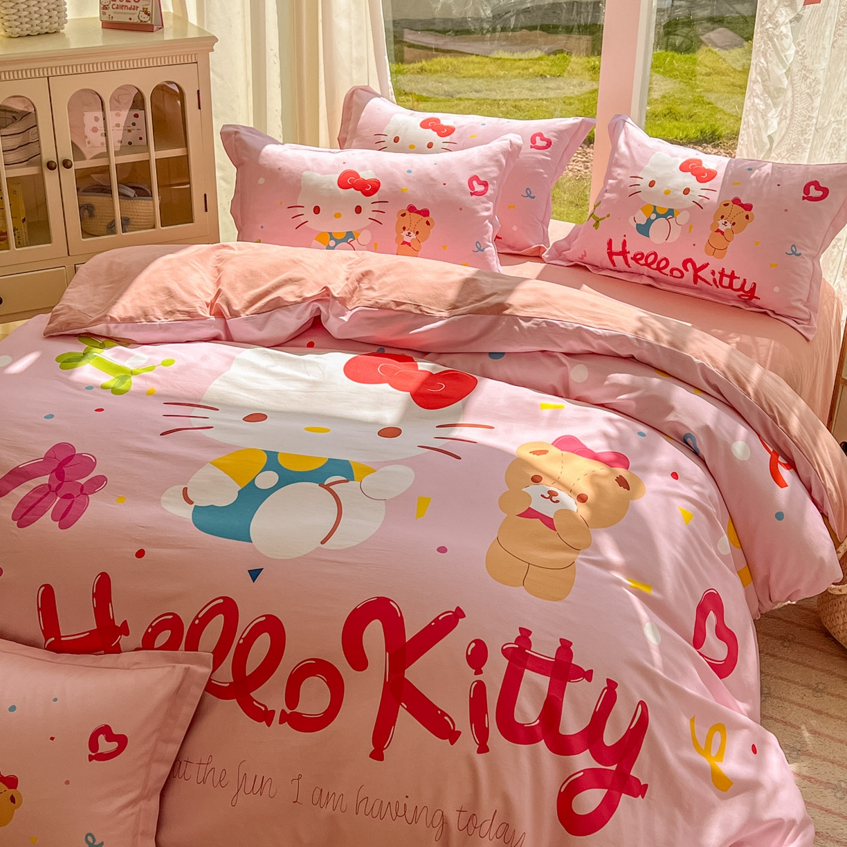 91家纺网 家纺一手货源 找家纺 浩诚 2025新款三丽鸥专版全棉磨毛纯棉四件套 气球KT