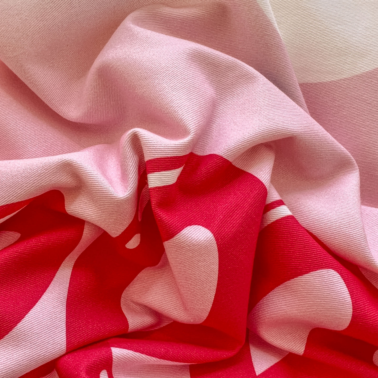 91家纺网 家纺一手货源 找家纺 浩诚 2025新款三丽鸥专版全棉磨毛纯棉四件套 气球KT