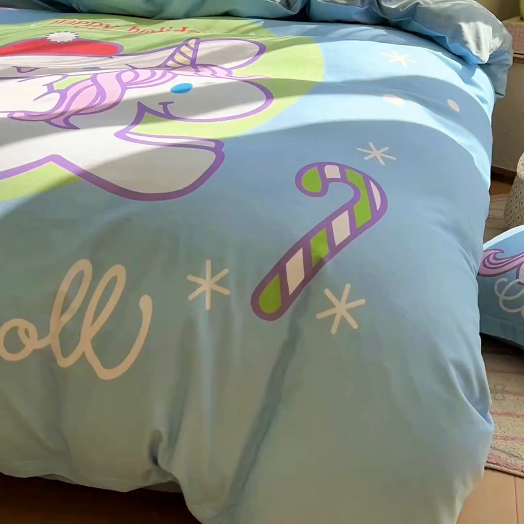 91家纺网 家纺一手货源 找家纺 浩诚 2025新款三丽鸥专版全棉磨毛纯棉四件套 旋转玉桂狗