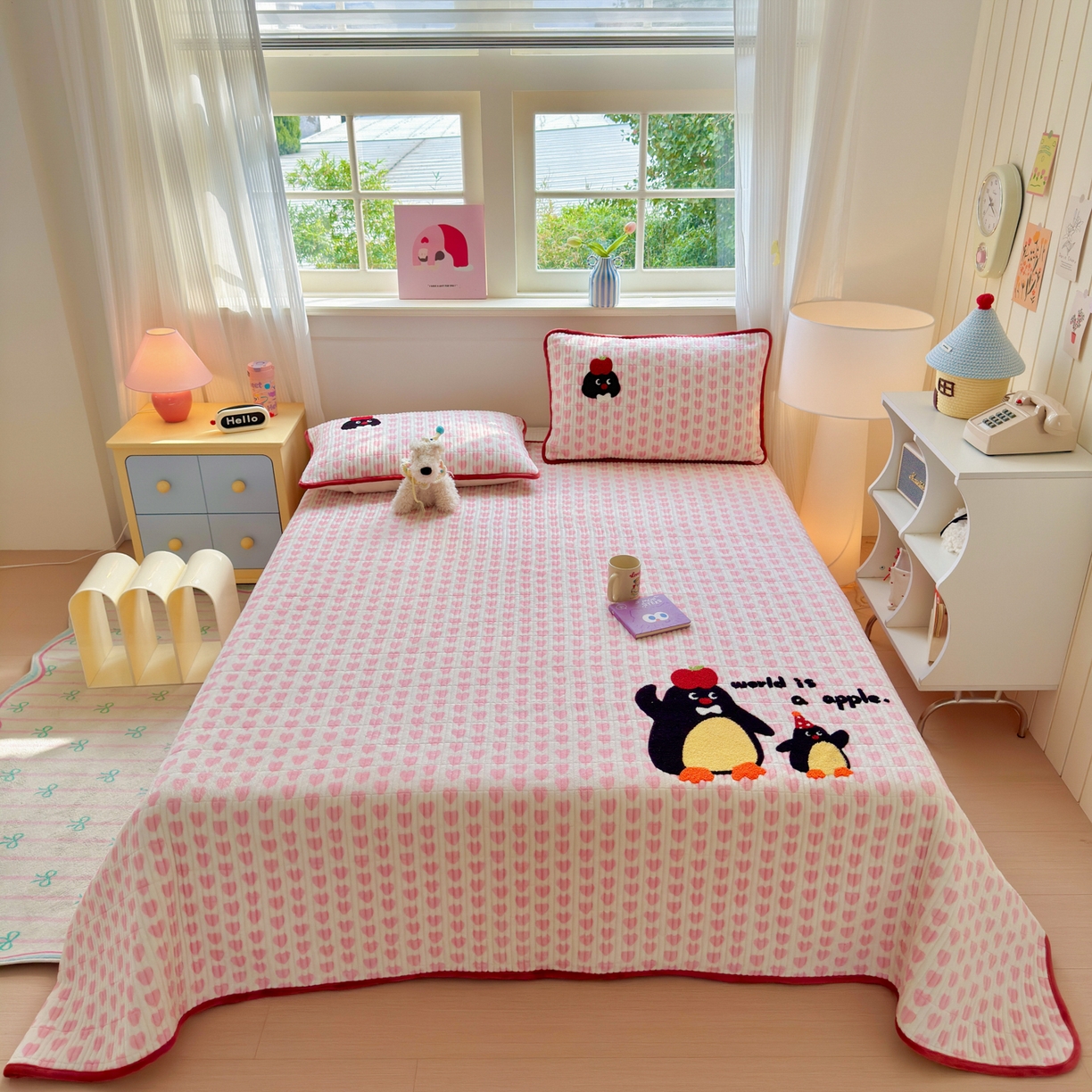 寐居家纺 2025新款A类牛奶绒毛巾绣床盖 红果果