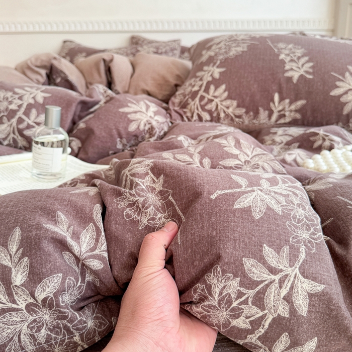 91家纺网 家纺一手货源 找家纺 佑佳家纺 2025新款复古印花亚麻双层纱花边床单款四件套 锦瑟