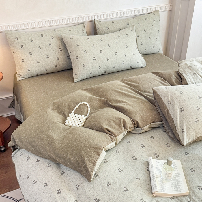 91家纺网 家纺一手货源 找家纺 佑佳家纺 2025新款复古印花亚麻双层纱花边床单款四件套 绿樱