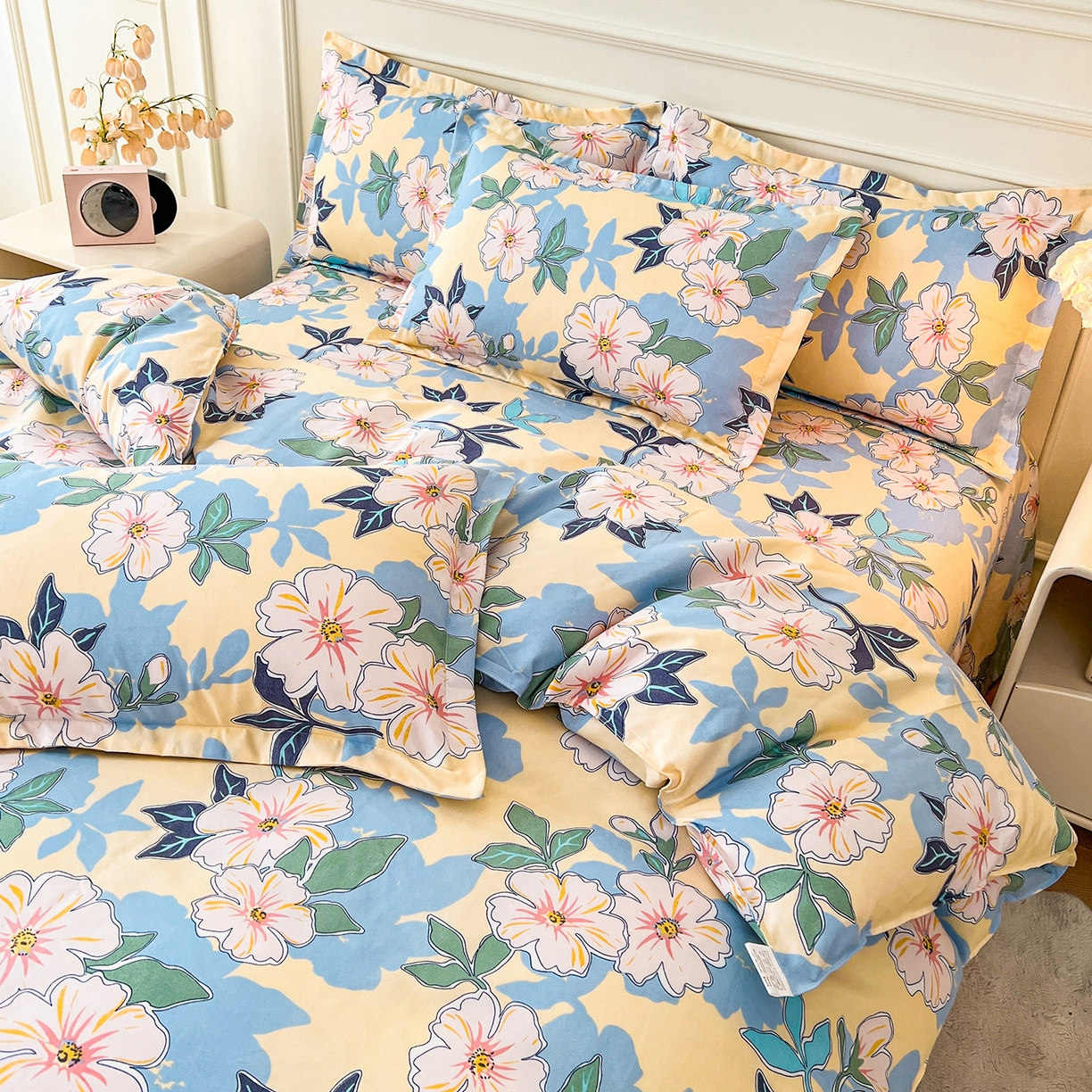 91家纺网 家纺一手货源 找家纺  爱一个家 2025新款植物羊绒四件套 浪漫情丝