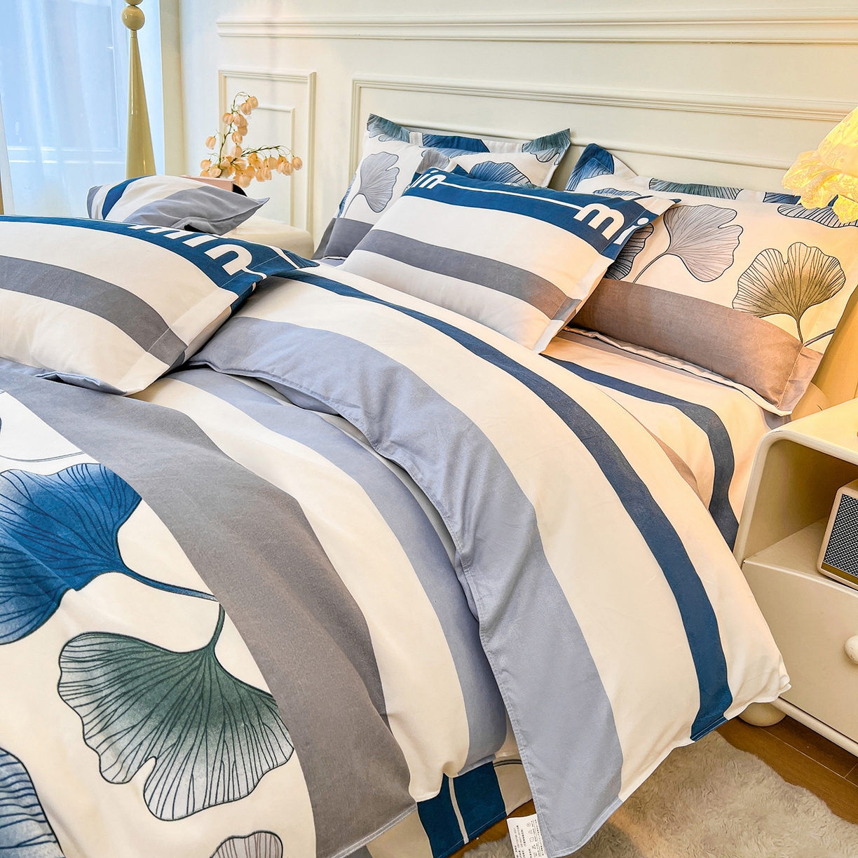 91家纺网 家纺一手货源 找家纺  爱一个家 2025新款植物羊绒四件套 杏叶声声