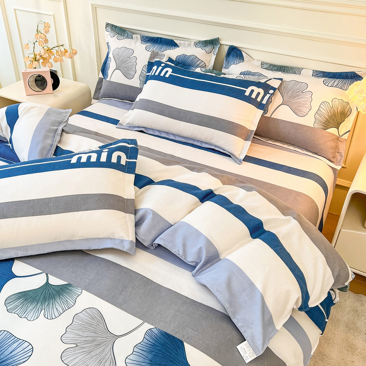 91家纺网 家纺一手货源 找家纺  爱一个家 2025新款植物羊绒四件套 杏叶声声