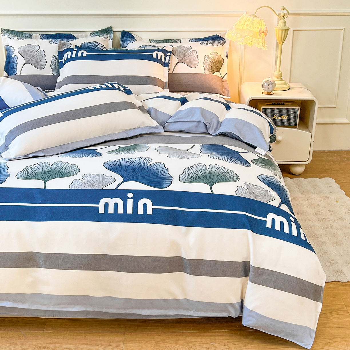 91家纺网 家纺一手货源 找家纺  爱一个家 2025新款植物羊绒四件套 杏叶声声