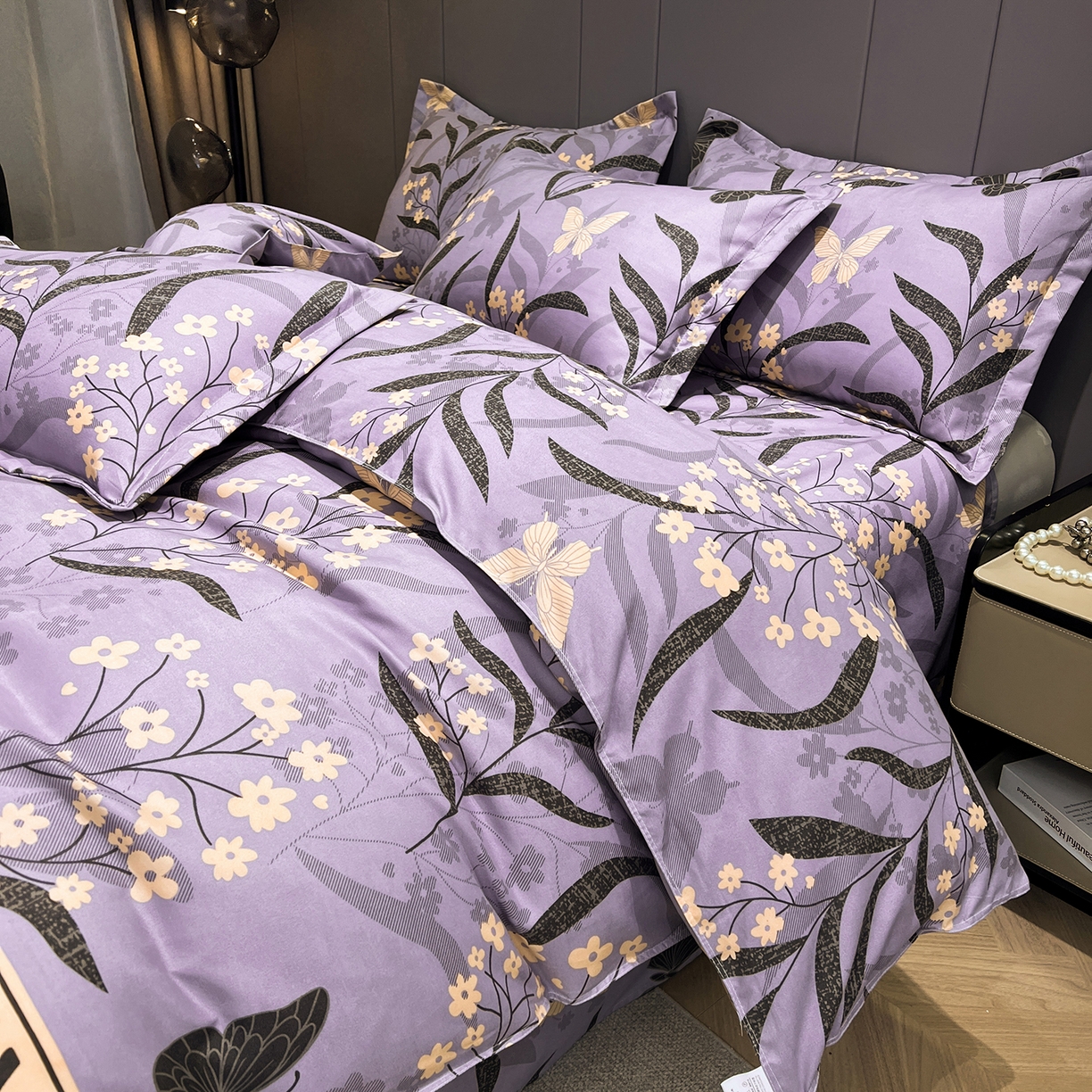 91家纺网 家纺一手货源 找家纺  爱一个家 2025新款植物羊绒四件套 幸运日